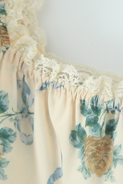 Vestido Curto de Pérolas