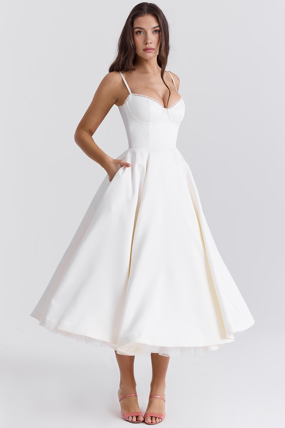 Vestido Midi Cloe de Camada Dupla