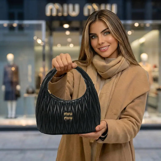 Bolso Miu Premium en Cuero Italiano - Lanzamiento Exclusivo con 80% de Descuento - Martino Brand