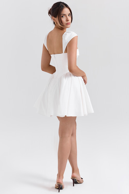 Vestido Curto Am&eacute;lie