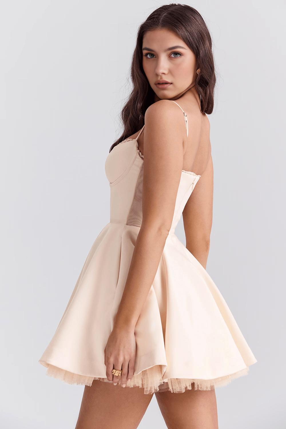 Vestido Curto Cloe - Camada Dupla